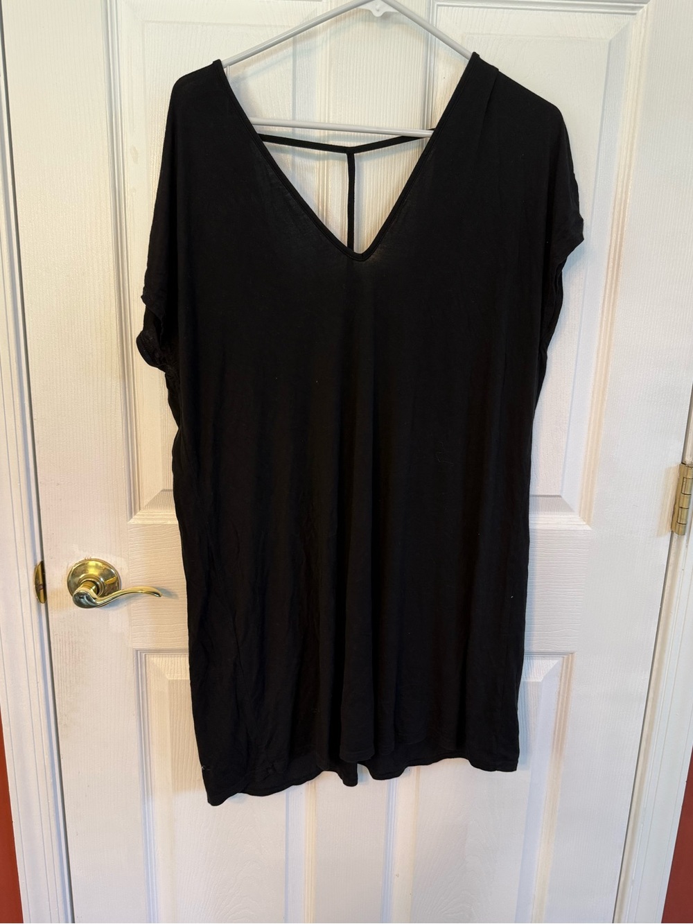 TOBI Women’s Black V-Neck Short Sleeve Mini-Dress, size Medium